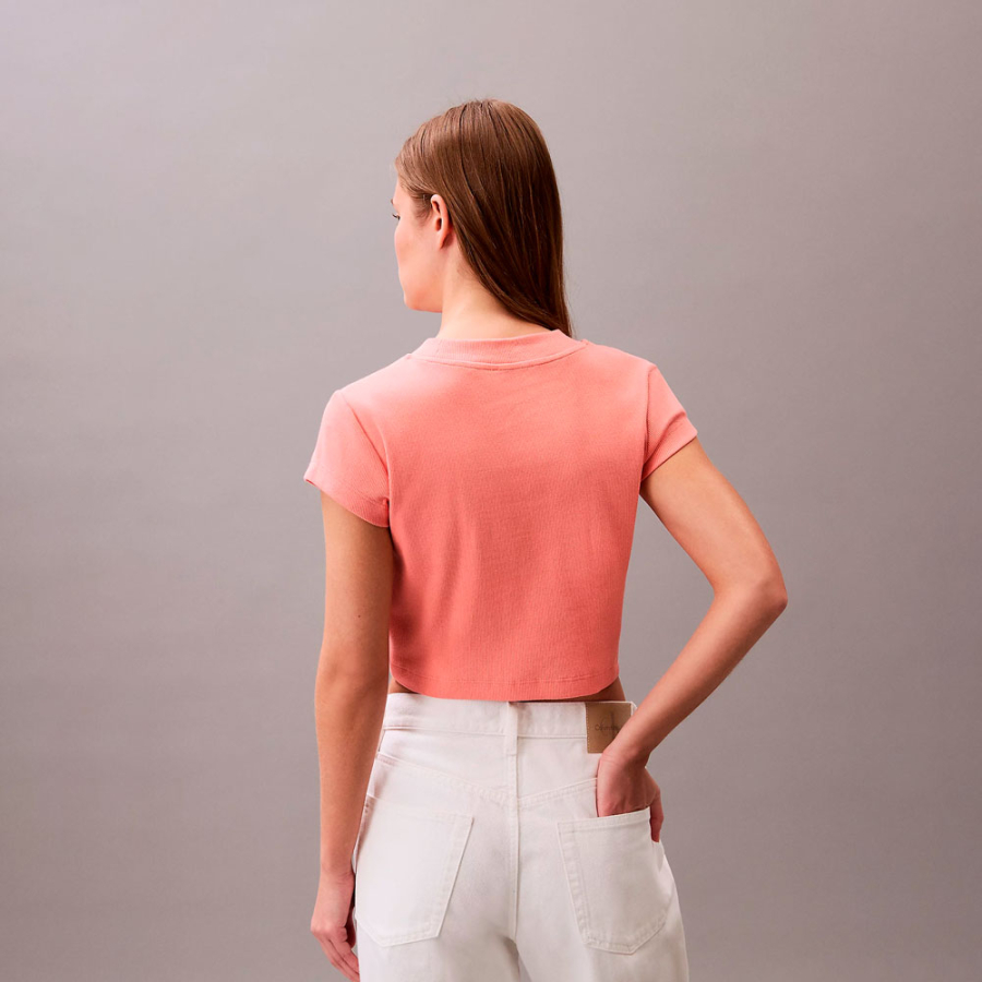 camiseta-slim-fit-com-monograma camiseta-slim-fit-com-monograma