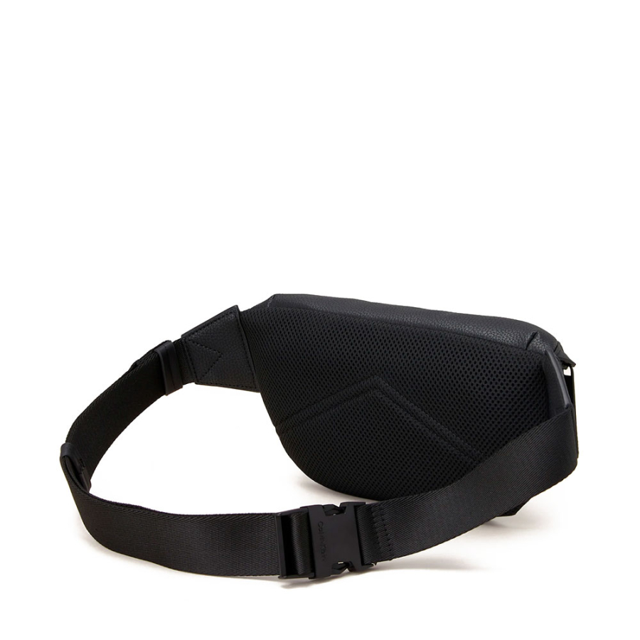 sac-banane-a-porter-a-la-taille sac-banane-a-porter-a-la-taille