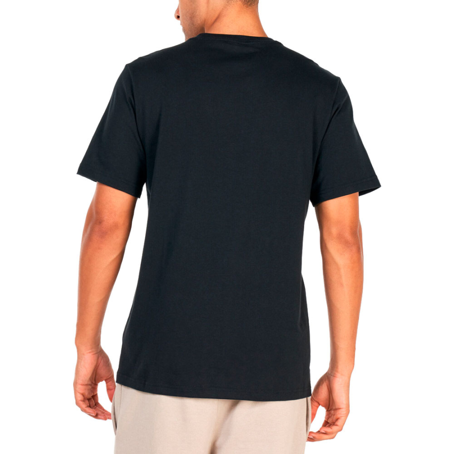 t-shirt-classique-avec-logo-sur-la-poitrine t-shirt-classique-avec-logo-sur-la-poitrine