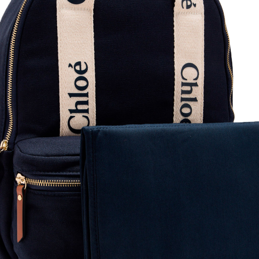 rucksack-mit-logo rucksack-mit-logo
