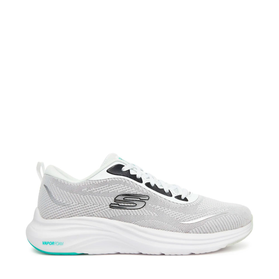 calcados-de-espuma-de-vapor-para-um-passeio-suave calcados-de-espuma-de-vapor-para-um-passeio-suave