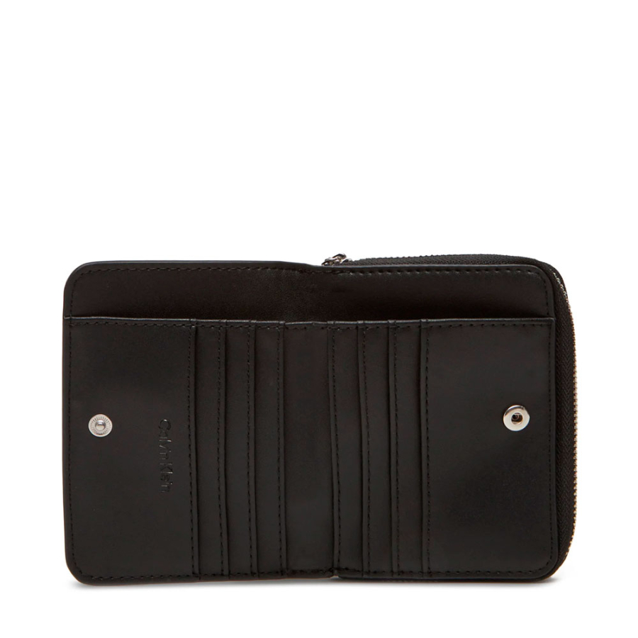 cartera-must-zip-around-con-solapa