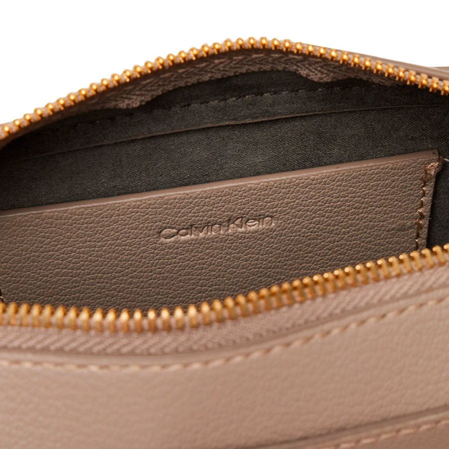 minimal-monogram-bag