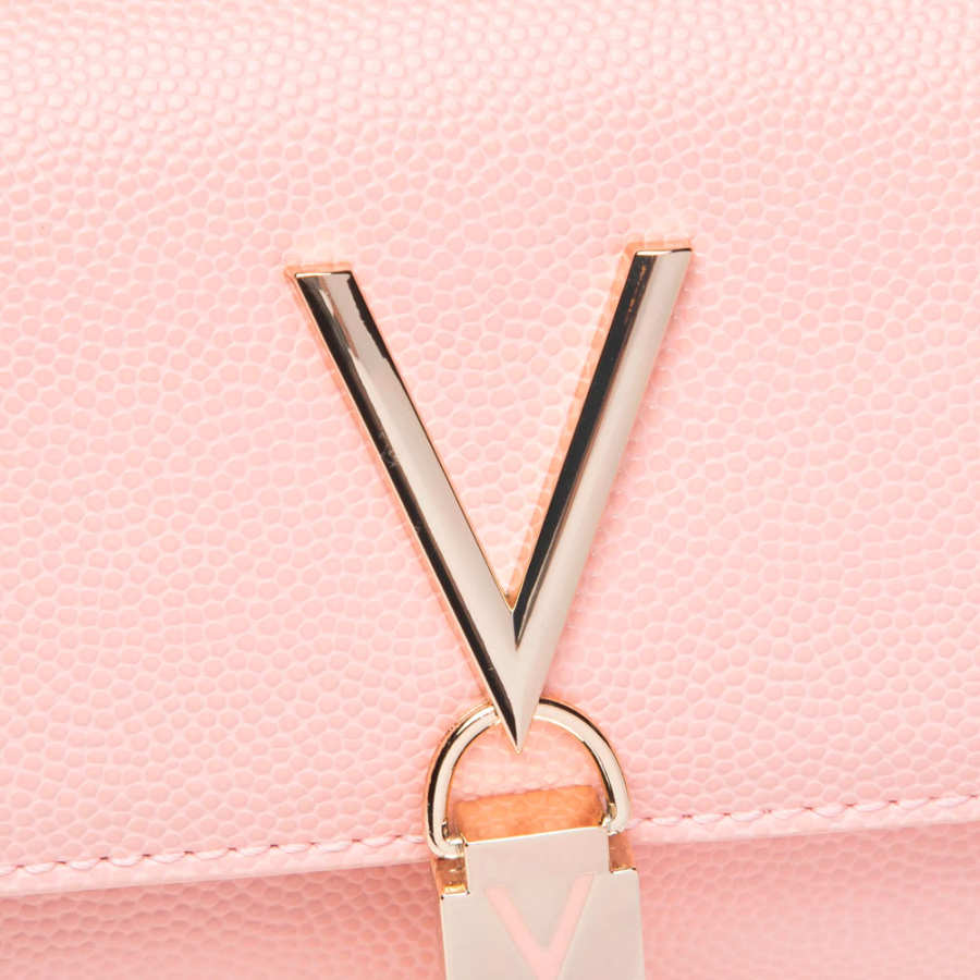 divine-shoulder-bag divine-shoulder-bag