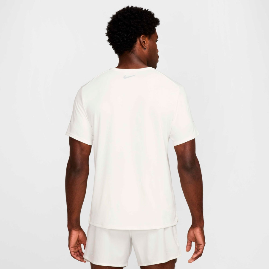 camiseta-dri-fit-uv-miler-flash camiseta-dri-fit-uv-miler-flash