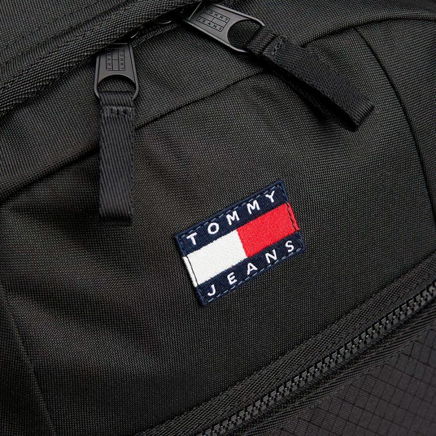 mochila-con-correas-de-cinta mochila-con-correas-de-cinta