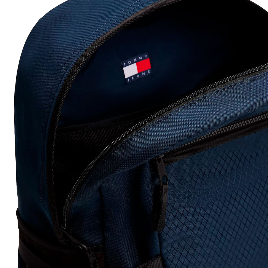 backpack-with-ribbon-straps backpack-with-ribbon-straps