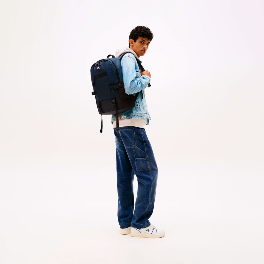 mochila-con-correas-de-cinta mochila-con-correas-de-cinta