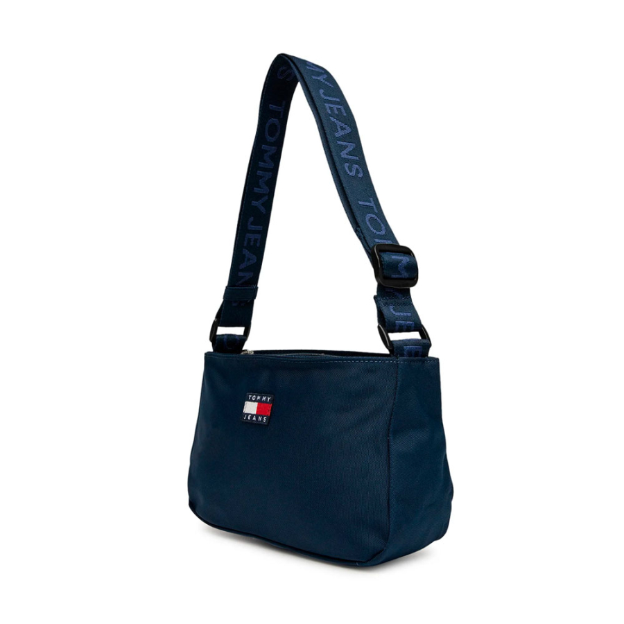bolso-essential-con-inscripcion-en-bandolera bolso-essential-con-inscripcion-en-bandolera