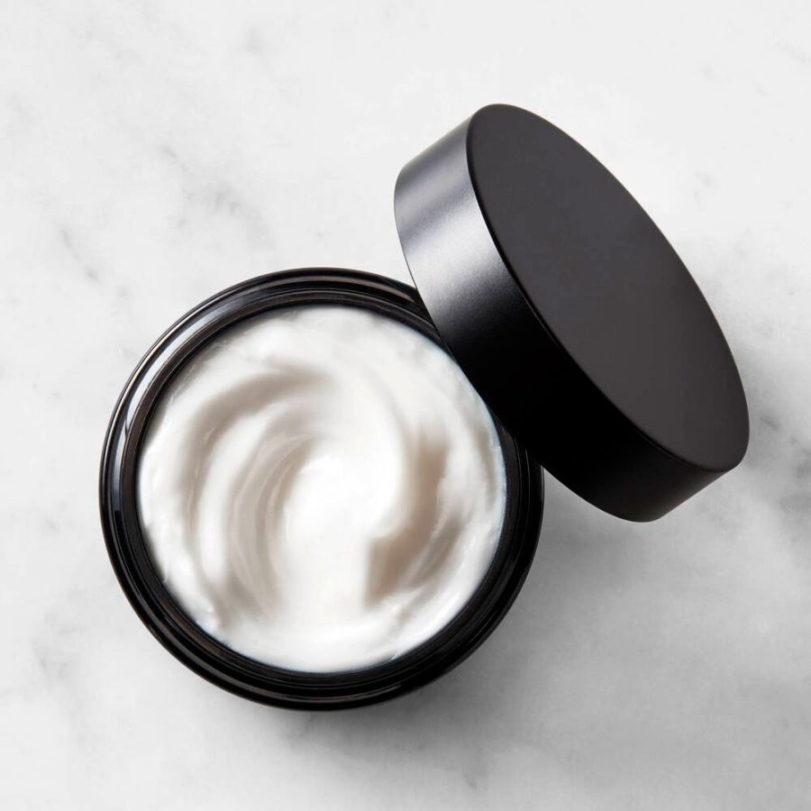age-defender-moisturizer