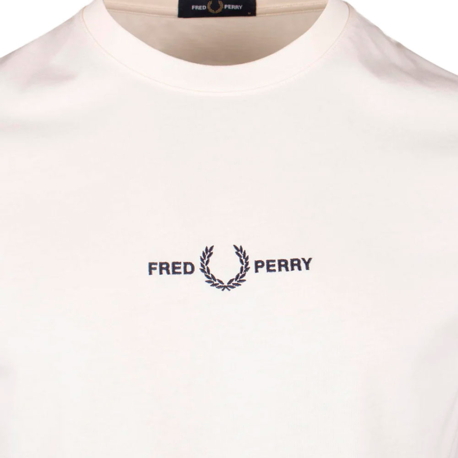 embroidered-t-shirt embroidered-t-shirt
