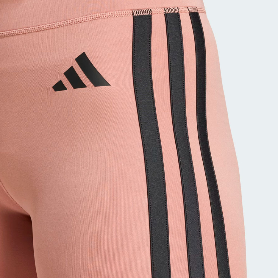 optime-essentials-3-strip-short-leggings optime-essentials-3-strip-short-leggings
