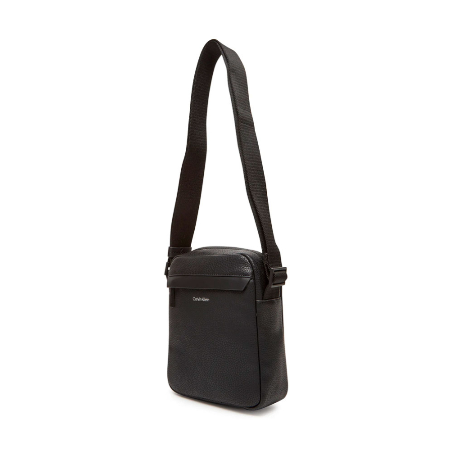 must-reporter-shoulder-bag must-reporter-shoulder-bag