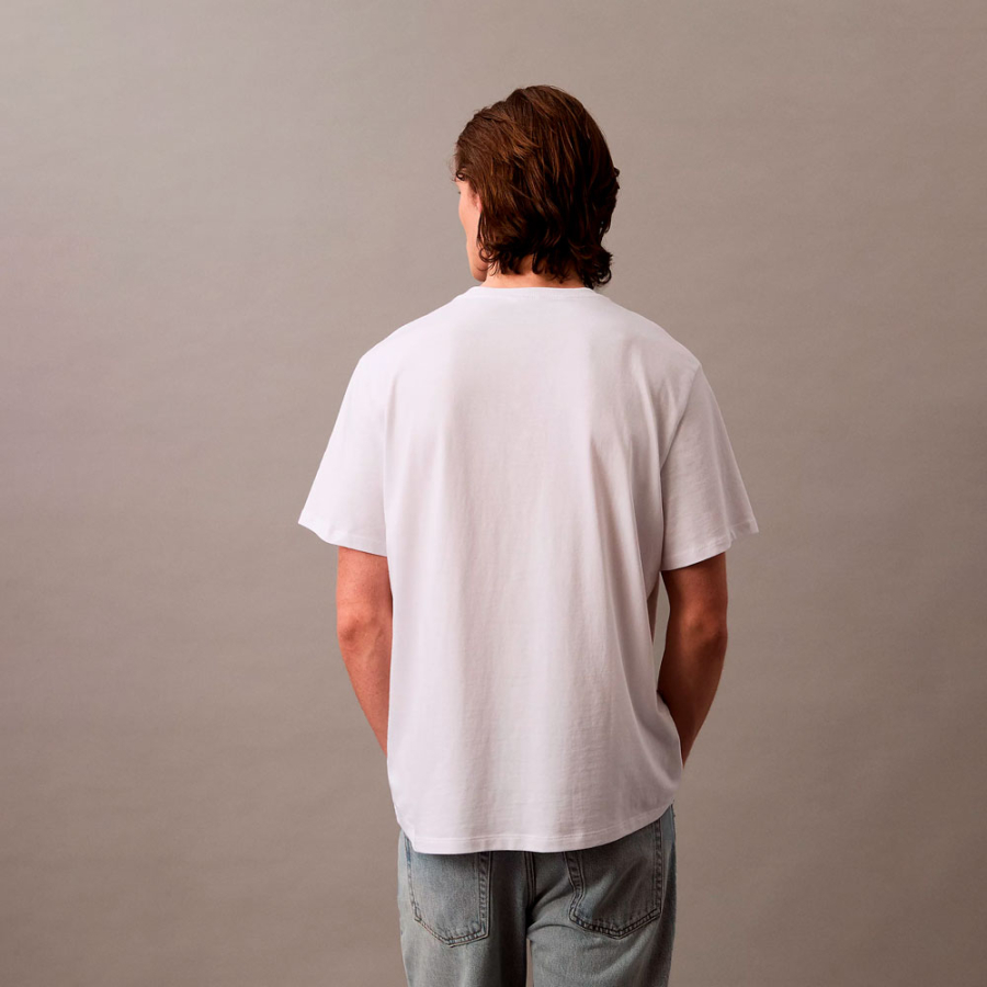 t-shirt-mit-monogramm-logo t-shirt-mit-monogramm-logo