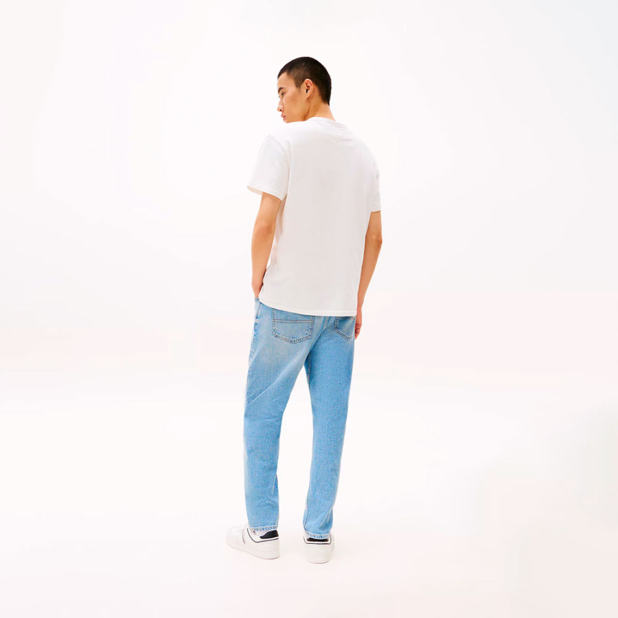 t-shirt-avec-patch-de-marque-ton-sur-ton t-shirt-avec-patch-de-marque-ton-sur-ton