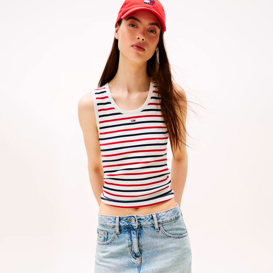 t-shirt-slim-sans-manches-avec-logo-brode t-shirt-slim-sans-manches-avec-logo-brode