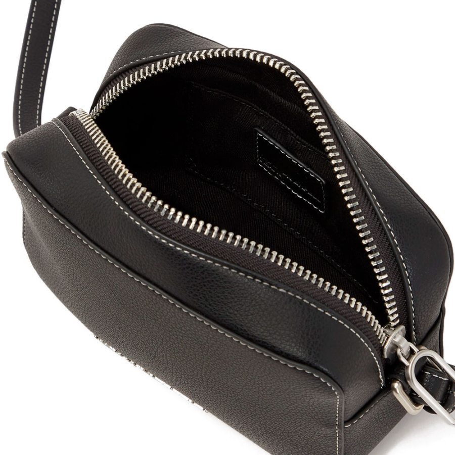 bolso-para-camara-con-logotipo-metalico-de-klj bolso-para-camara-con-logotipo-metalico-de-klj