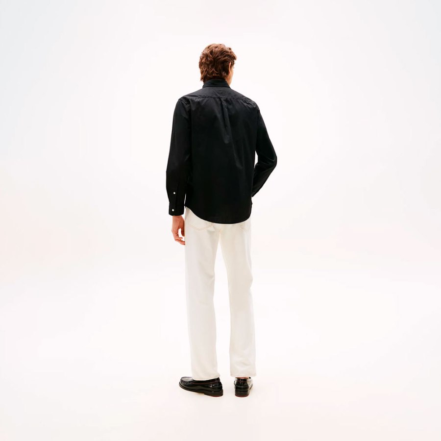 camicia-in-popeline-flessibile-con-vestibilita-regolare