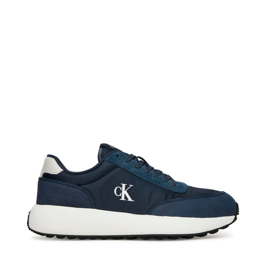 athleisure-runner-laceup-shoes athleisure-runner-laceup-shoes