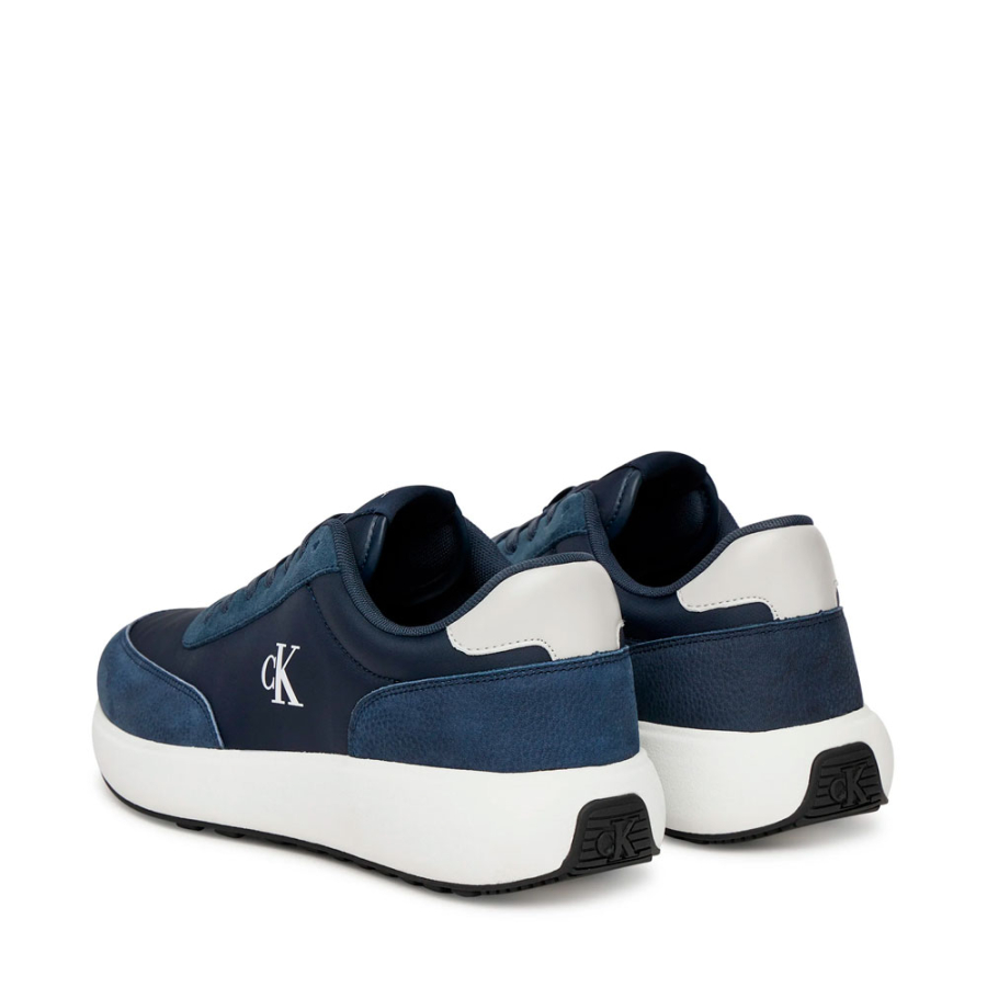 athleisure-runner-laceup-shoes athleisure-runner-laceup-shoes