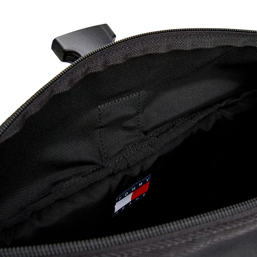 essential-roll-top-backpack essential-roll-top-backpack