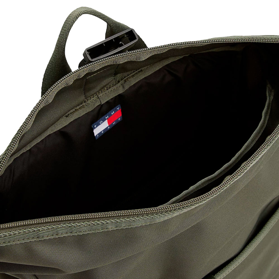 essential-roll-top-backpack essential-roll-top-backpack