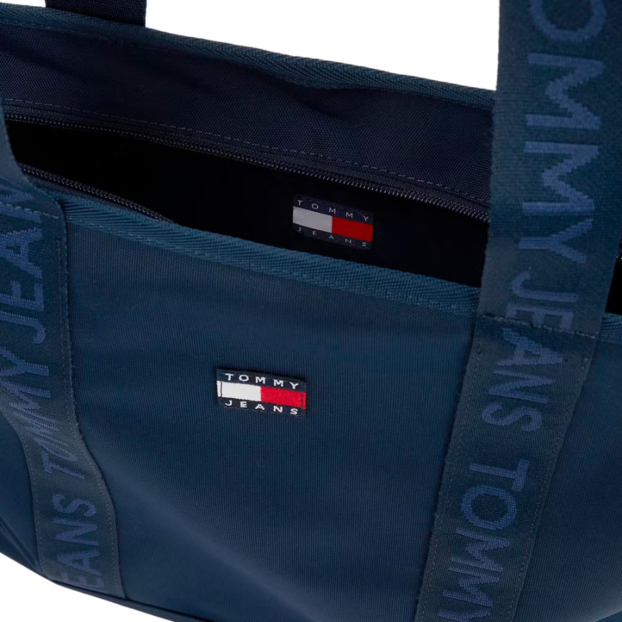 bolso-tote-essential-con-inscripcion bolso-tote-essential-con-inscripcion