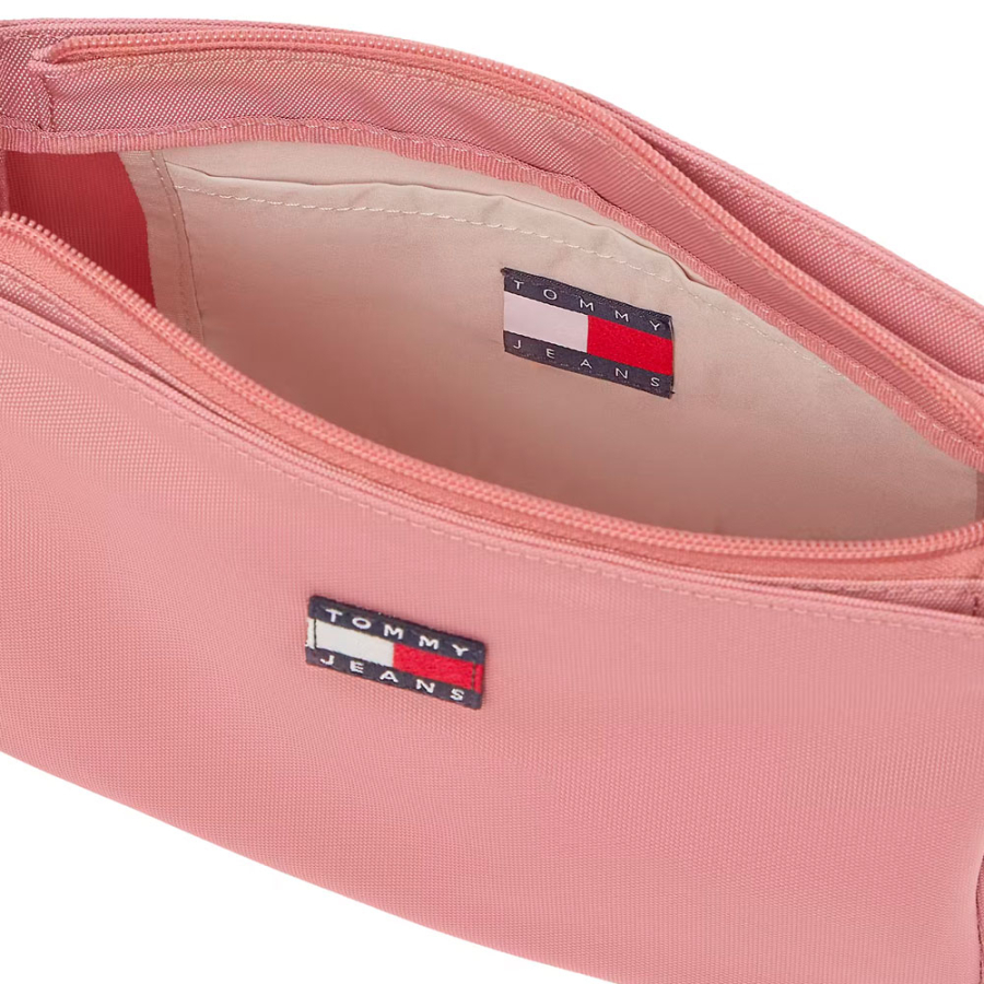 essential-crossbody-bag-with-inscription essential-crossbody-bag-with-inscription