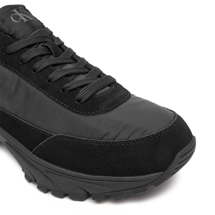 suede-sneakers suede-sneakers