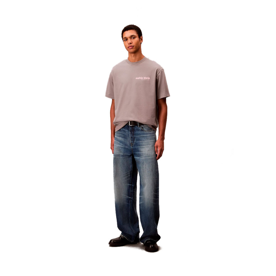 t-shirt-ample-avec-logo-calvin-klein t-shirt-ample-avec-logo-calvin-klein