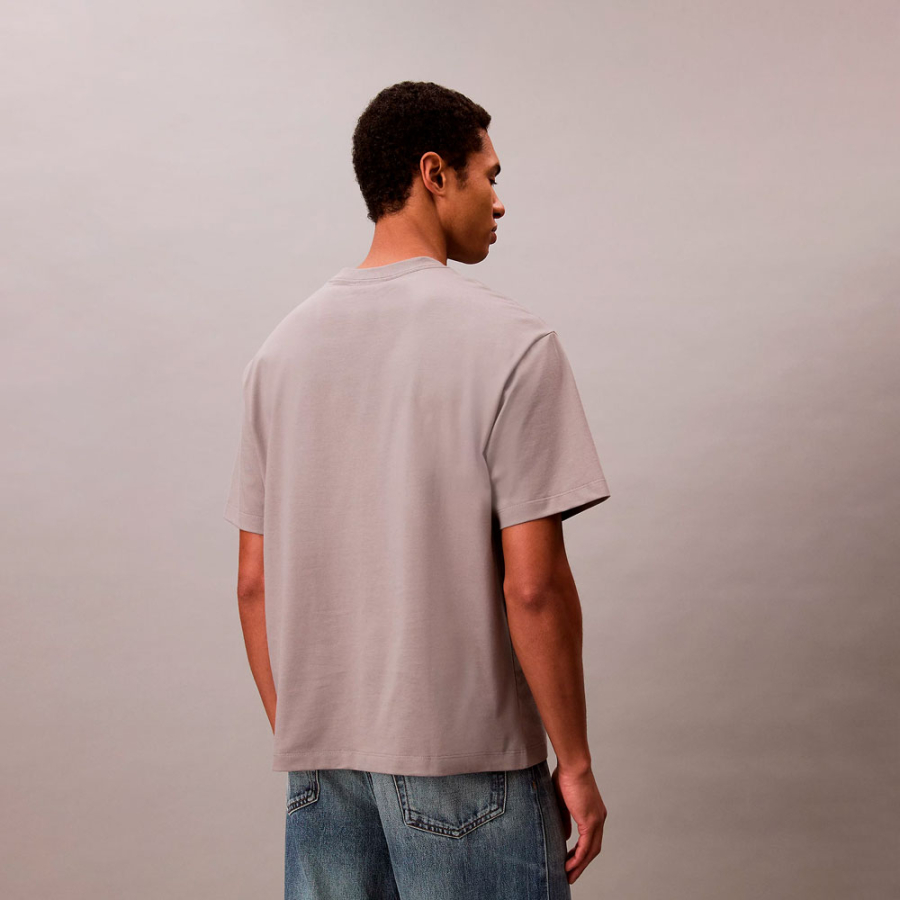 calvin-klein-loose-logo-t-shirt calvin-klein-loose-logo-t-shirt