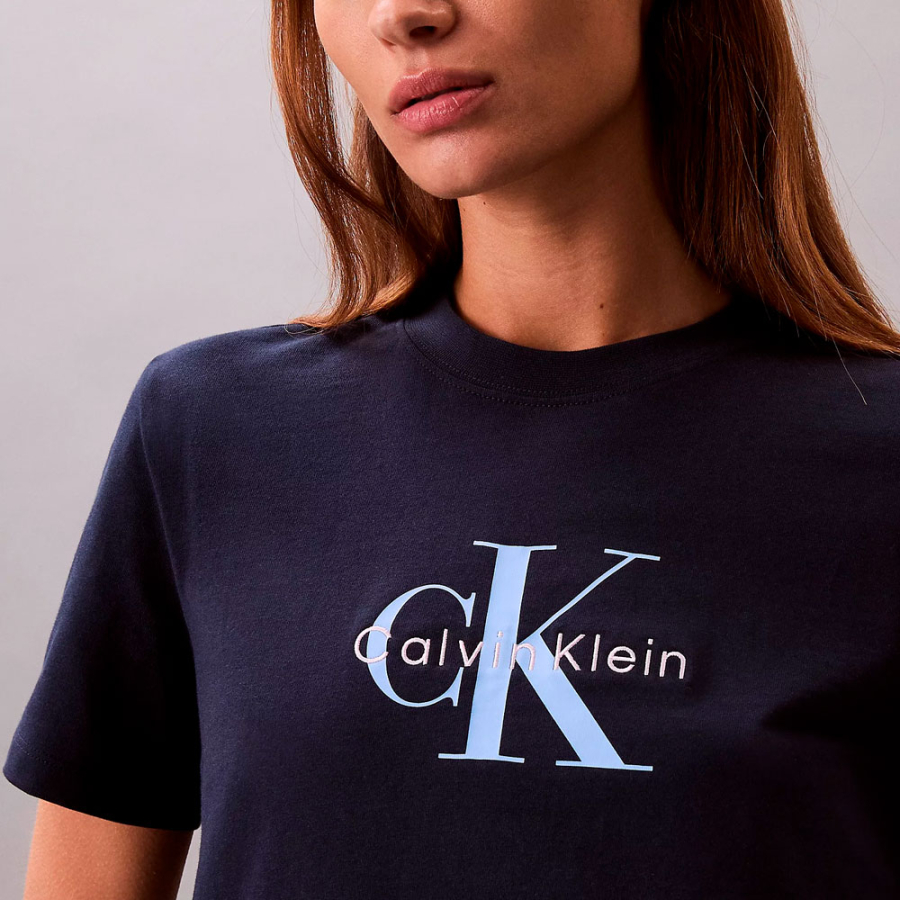 monogram-logo-t-shirt monogram-logo-t-shirt