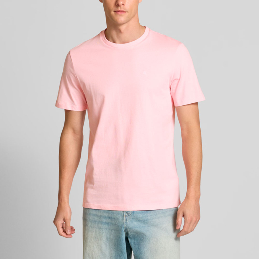 camiseta-lisa-com-monograma