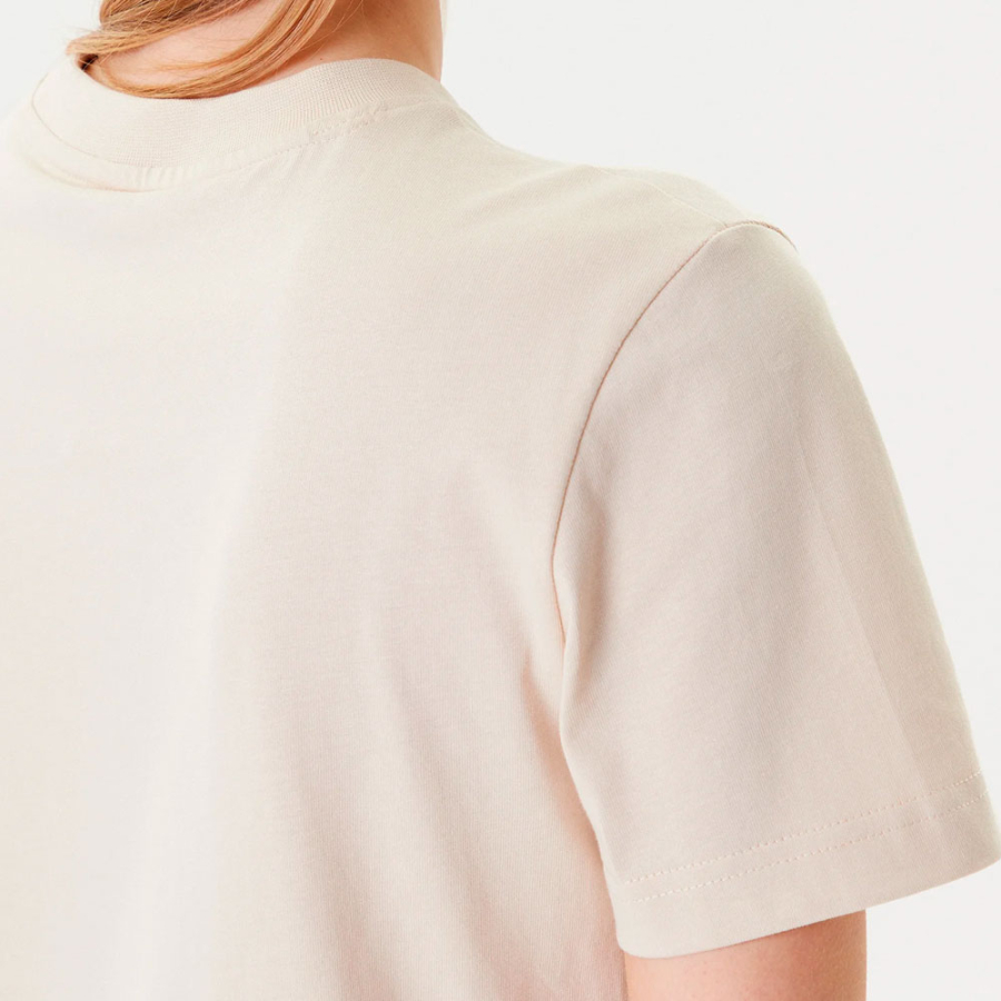 t-shirt-mit-monogramm-logo t-shirt-mit-monogramm-logo