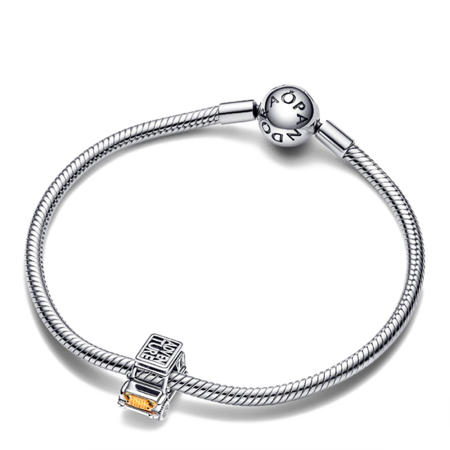 charm-coche-aventuras-763330c01 charm-coche-aventuras-763330c01