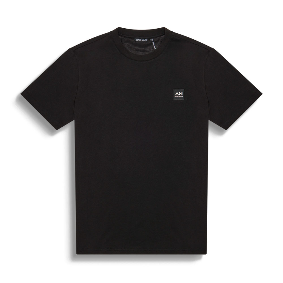 t-shirt-mit-normaler-passform-und-logo-patch t-shirt-mit-normaler-passform-und-logo-patch