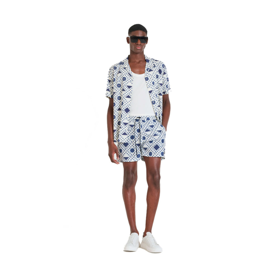 regular-fit-swim-shorts-in-quick-drying-fabric regular-fit-swim-shorts-in-quick-drying-fabric