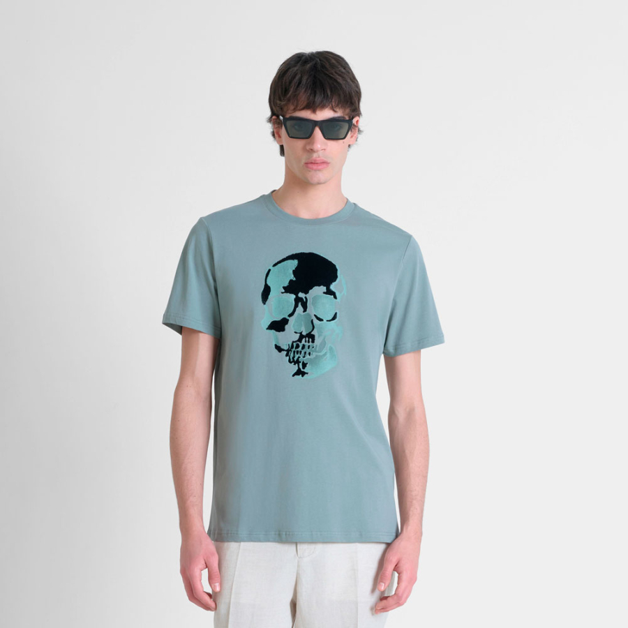 t-shirt-mit-normaler-passform-und-gummidruck t-shirt-mit-normaler-passform-und-gummidruck