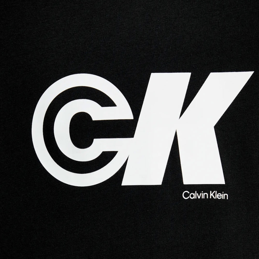 sporty-monogram-graphic-logo-t-shirt
