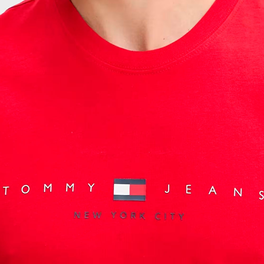 t-shirt-avec-logo