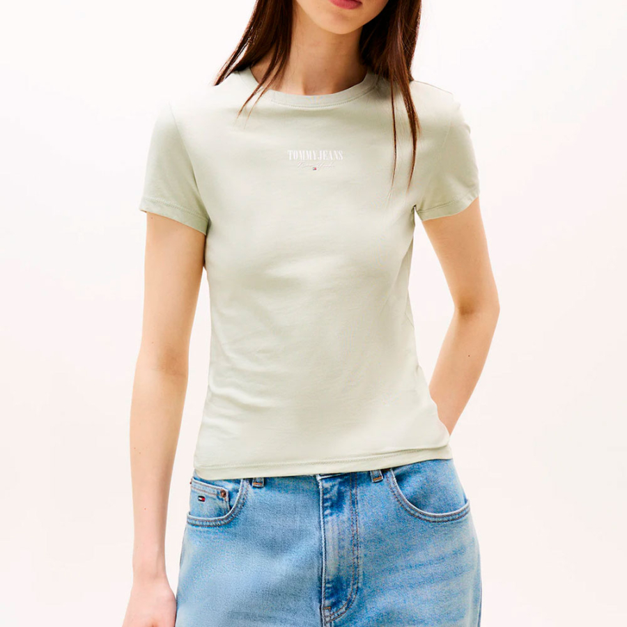 t-shirt-slim-essential-logo2