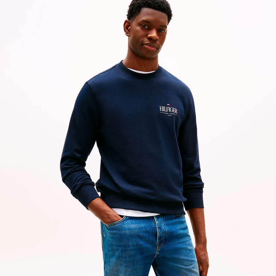 crew-neck-sweatshirt-with-logo crew-neck-sweatshirt-with-logo