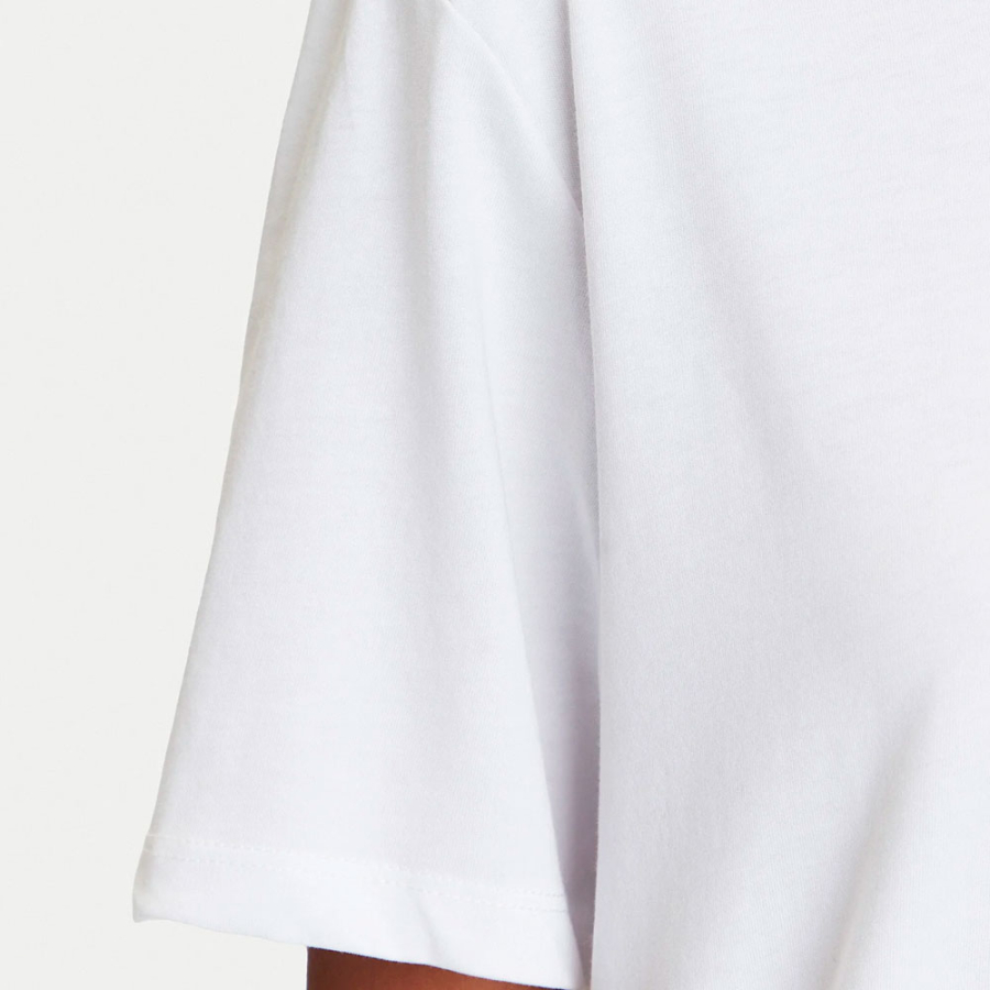 camiseta-con-logotipo-borroso-de-klj