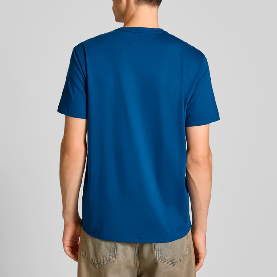 camiseta-classica-monograma-central camiseta-classica-monograma-central