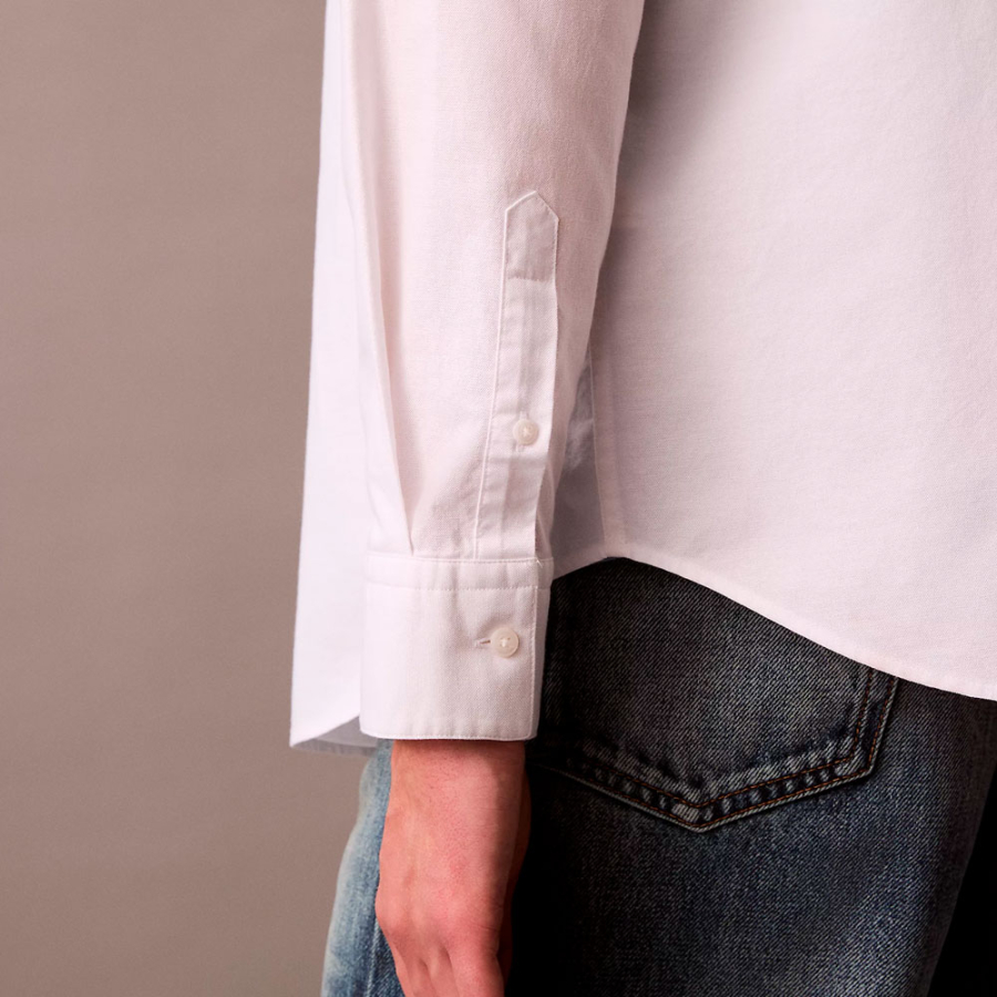 camisa-oxford-classica-de-botoes-em-cor-solida