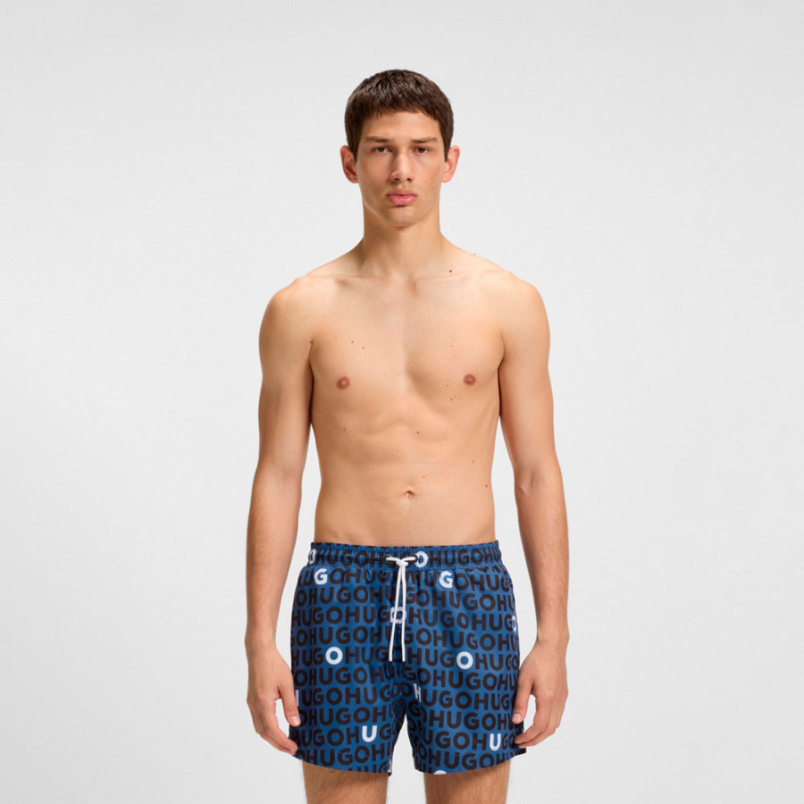 banador-tipo-shorts-con-estampado-de-logos-y-cordon-en-la-cintura
