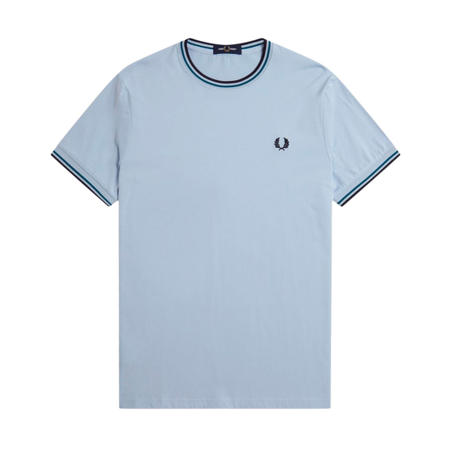 camiseta-com-acabamento-em-duas-listras