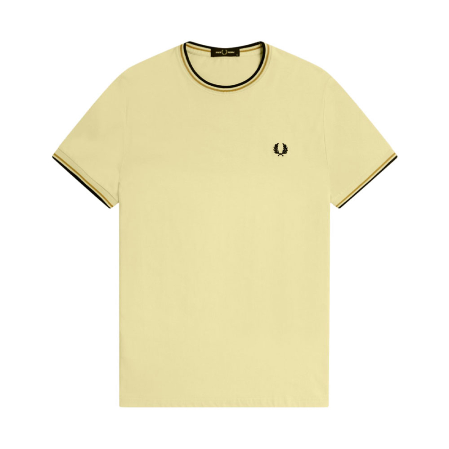 t-shirt-mit-zwei-streifen-besatz t-shirt-mit-zwei-streifen-besatz