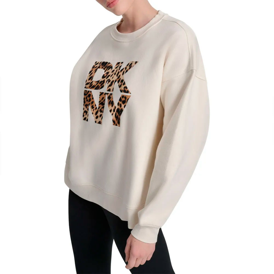 moletom-com-estampa-animal-e-logo
