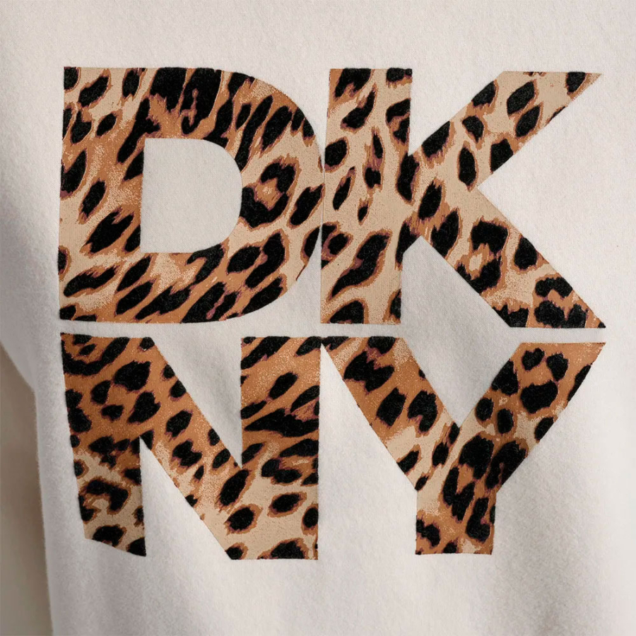 moletom-com-estampa-animal-e-logo